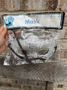 Silver Glitter Masquerade Mask